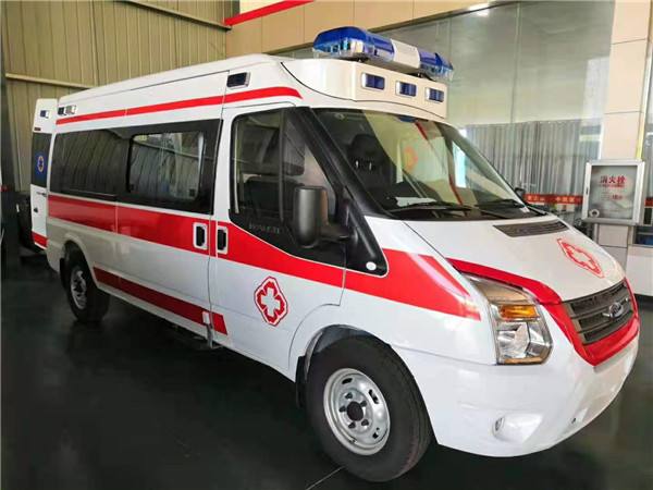 大连福特V362救护车